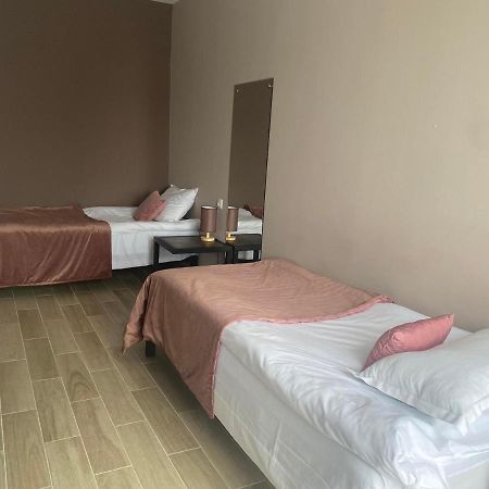 Hotel Inside Kazbegi Exterior photo