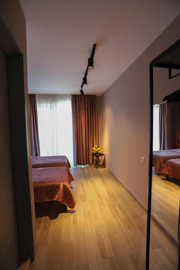 Hotel Inside Kazbegi Exterior photo